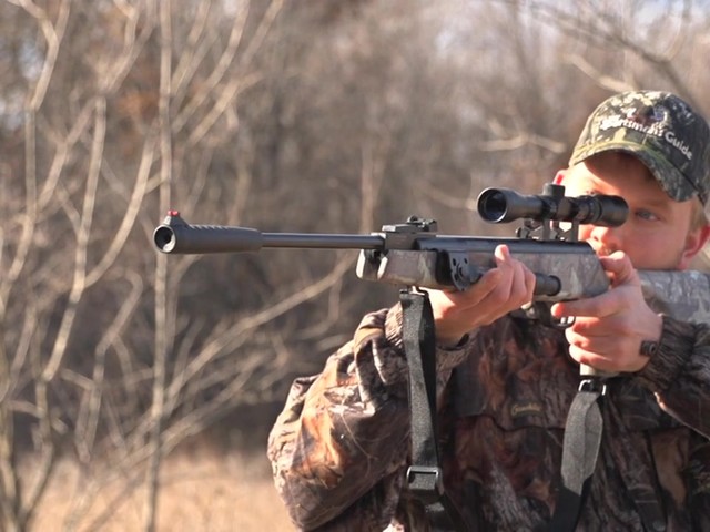 Winchester® 1250CS Camo Air Rifle - image 3 from the video