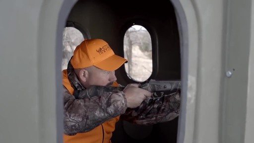 Maverick 5-Shooter Hunting Blind Green - image 10 from the video