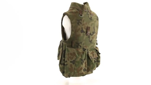 NATO Military Surplus Flak Vest Used - image 9 from the video