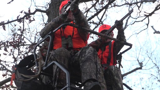 Sniper Deluxe 2-man Ladder Tree Stand 18' - image 2 from the video