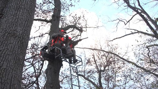 Sniper Deluxe 2-man Ladder Tree Stand 18' - image 8 from the video