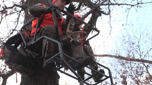 Sniper Deluxe 2-man Ladder Tree Stand 18' - image 9 from the video