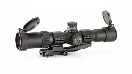 Barska SWAT-AR 1-4x28mm Illuminated Mil-Dot Rifle Scope 360 View - image 5 from the video
