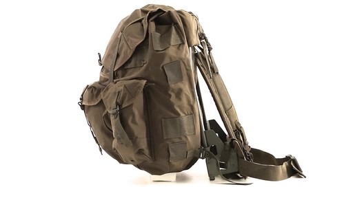 U.S. Military Surplus ALICE Pack New 360 View - image 10 from the video