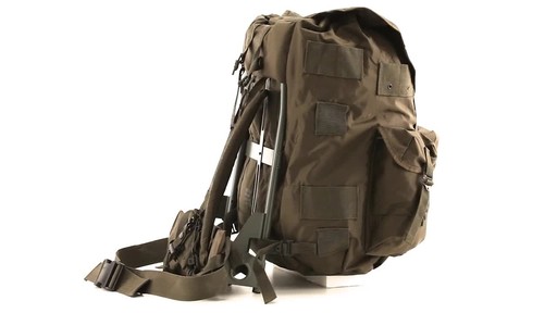 U.S. Military Surplus ALICE Pack New 360 View - image 5 from the video