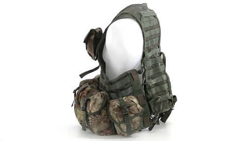 Mil-Tec Military-Style Mandrake Camo 8-Pocket Vest 360 View - image 10 from the video