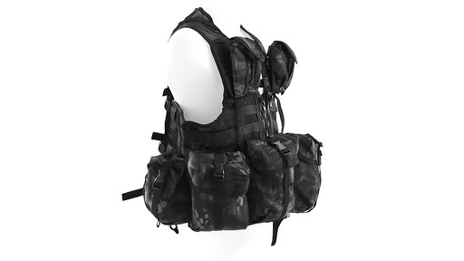 Mil-Tec Military-Style Mandrake Camo 8-Pocket Vest 360 View - image 2 from the video