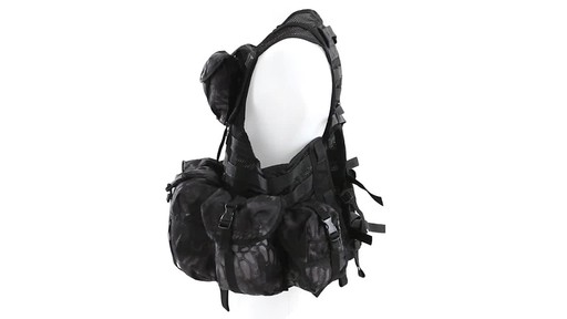 Mil-Tec Military-Style Mandrake Camo 8-Pocket Vest 360 View - image 5 from the video