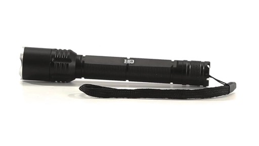 HQ ISSUE Tactical LED Flashlight 250 Lumen 360 View - image 10 from the video