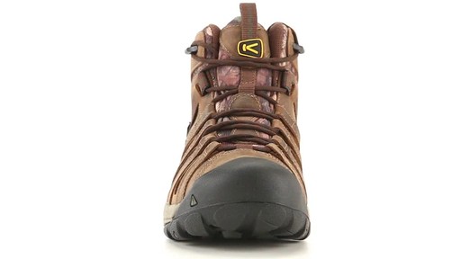KEEN Utility Men's Flint Mid Camo Soft Toe Work Boots Mossy Oak 360 View - image 2 from the video