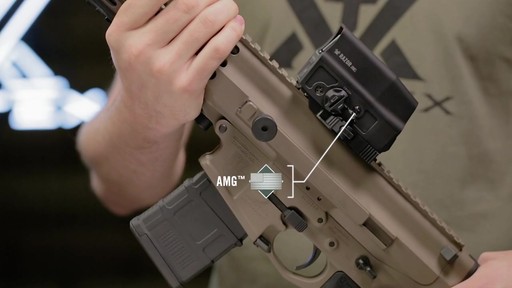 VORTEX UH-1 HOLOGRAPHIC SIGHT - image 9 from the video