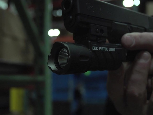 BROWNING TACTICAL PISTOL LIGHT - image 8 from the video