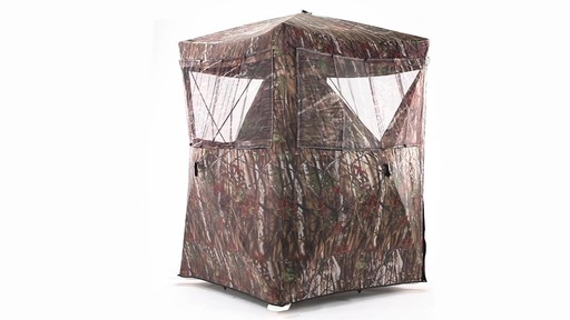 Guide Gear Oversized Ground Hunting Blind 360 View - image 10 from the video