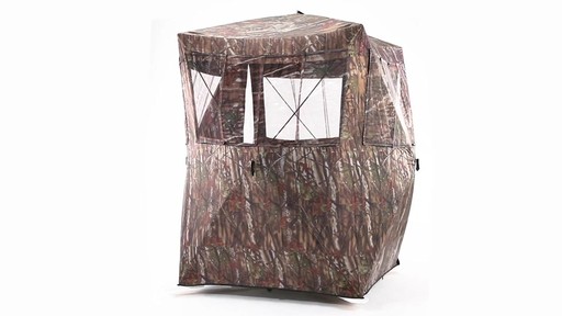 Guide Gear Oversized Ground Hunting Blind 360 View - image 9 from the video