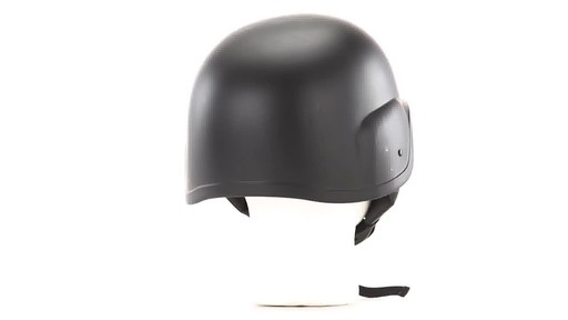 GB MIL TRAINING HELMET LN - image 7 from the video