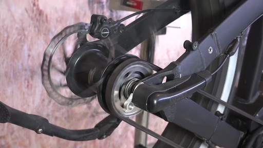 QuietKat FatKat Electric QKM1000 Mountain Bike - image 5 from the video