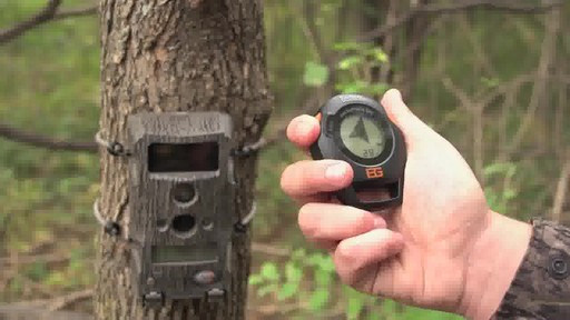Bushnell? Bear Grylls BackTrack 3-Point GPS with BONUS Signal Mirror - image 2 from the video