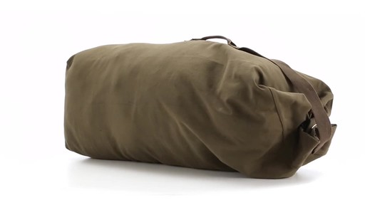 MIL STYLE CANVAS DUFFLE BAG - image 3 from the video