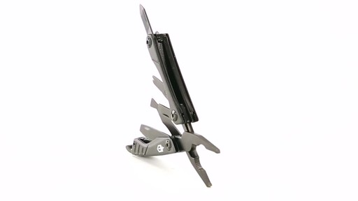 Gerber Dime Multi-Tool 360 View - image 10 from the video