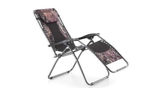 Guide Gear Oversized Mossy Oak Break-Up COUNTRY Zero-Gravity Chair 500 lb. 360 View - image 10 from the video
