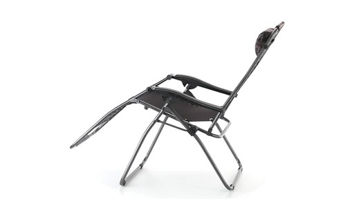 Guide Gear Oversized Mossy Oak Break-Up COUNTRY Zero-Gravity Chair 500 lb. 360 View - image 7 from the video
