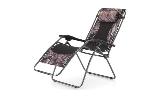 Guide Gear Oversized Mossy Oak Break-Up COUNTRY Zero-Gravity Chair 500 lb. 360 View - image 8 from the video