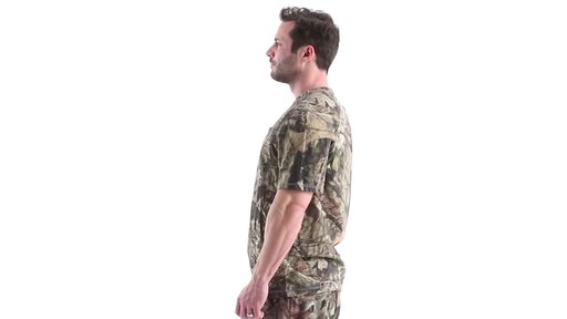 Guide Gear Men's 3T Camo Hunting Shirt Short Sleeve 360 View - image 8 from the video