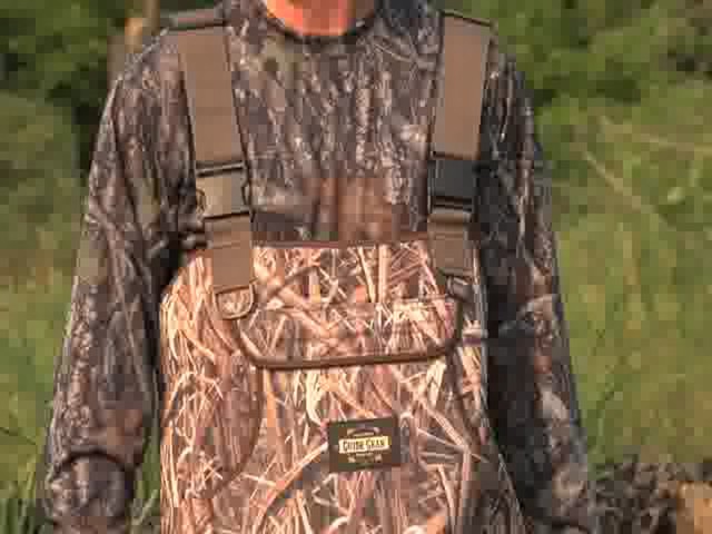 Guide Gear® 5mm 1600 gram Thinsulate™ Ultra Insulation Boot Waders Mossy Oak® Shadow Grass Blades™ - image 4 from the video