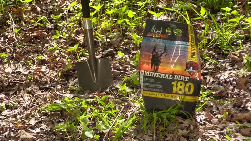 Ani-Logics Ani-block Deer Mineral 20 lbs. - image 1 from the video