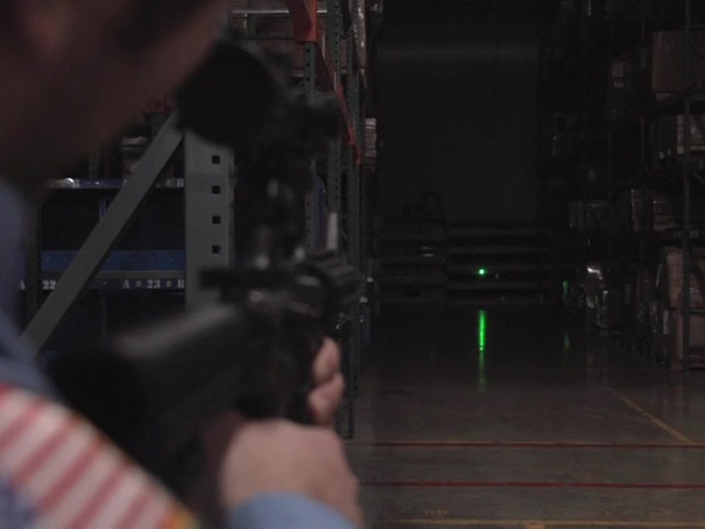 HQ ISSUE™ Green Laser Sight - image 4 from the video