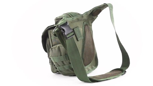 Cactus Jack Sidewinder Sling Bag 360 View - image 9 from the video