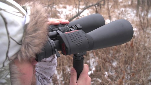 Celestron 20-100x70mm Zoom Binoculars - image 5 from the video