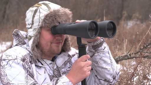 Celestron 20-100x70mm Zoom Binoculars - image 6 from the video