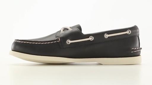 Sperry Men's Authentic Original 2 Eye Boat Shoes - image 6 from the video