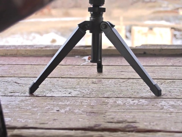 Sightmark® 6-100x100mm Spotting Scope - image 7 from the video