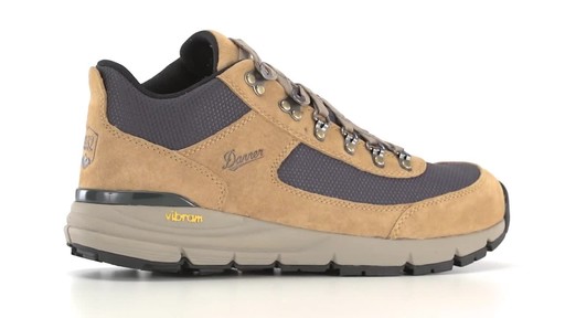 Danner Men's South Rim 600 Hiking Shoes 360 View - image 2 from the video