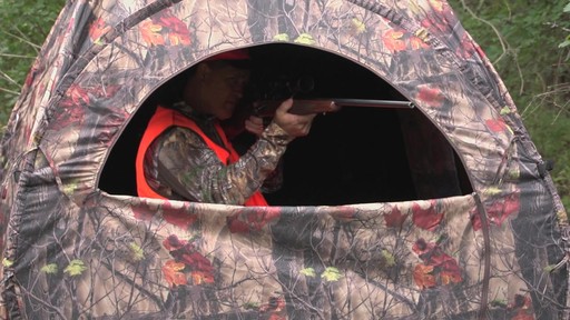 Guide Gear Deluxe 4-panel Spring Steel Blind - image 1 from the video