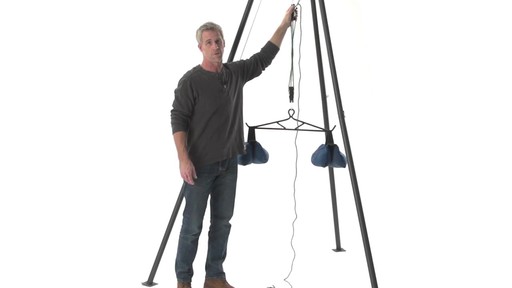 Guide Gear Deluxe Deer Hoist Gambrel Swivel Hitch Lift System - image 5 from the video