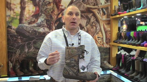 Muck Men's Pursuit Shadow Mid Hunting Boots Waterproof Realtree Xtra - image 4 from the video