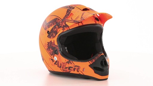 Raider Ambush MX Helmet 360 View - image 1 from the video