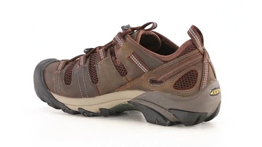 KEEN Utility Men's Atlanta Cool ESD Soft Toe Work Shoes 360 View - image 6 from the video