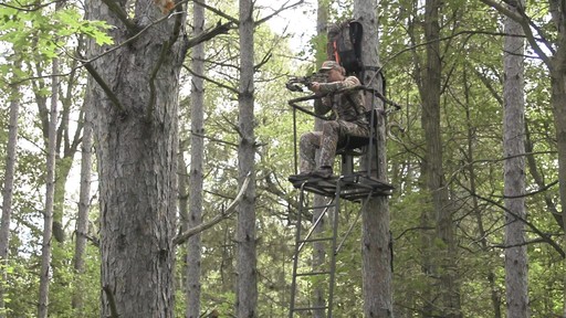 Sniper Swivel Top Ladder Stand - image 2 from the video