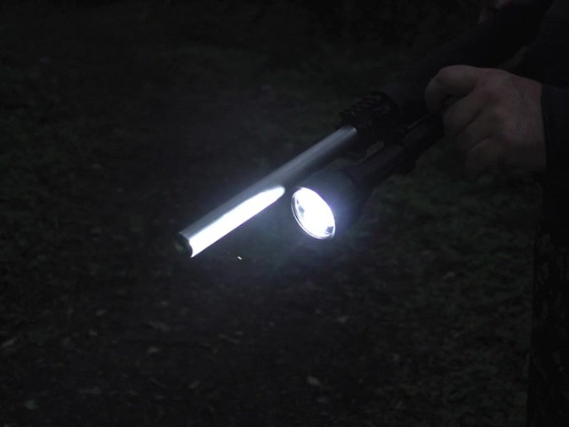 HQ ISSUE™ 2,000-lumen Rechargeable Tactical Flashlight - image 9 from the video