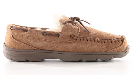 Guide Gear Men's Genuine Shearling-Lined Slippers 360 View - image 6 from the video