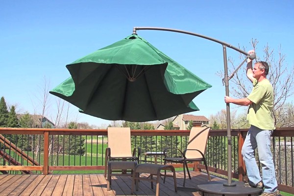  CASTLECREEK™ 10' Cantilever Patio Umbrella - image 3 from the video