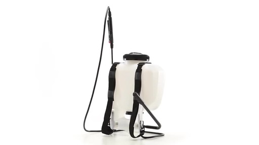 Backpack 4 Gallon Tank Sprayer - image 6 from the video