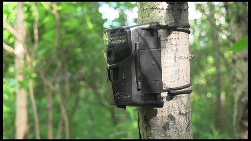 Wildgame Innovations Razor 5 Trail Camera - image 4 from the video