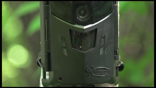 Wildgame Innovations Razor 5 Trail Camera - image 7 from the video