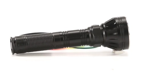 HQ ISSUE Flashlight 750 Lumens 3 Colored Lenses 360 View - image 5 from the video
