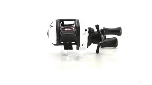 Quantum Accurist PT Baitcasting Reel 360 View - image 5 from the video
